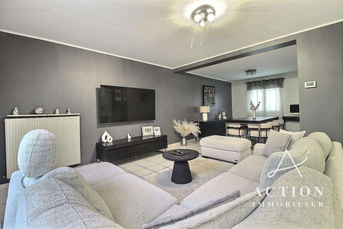 Maison à LYS-LEZ-LANNOY