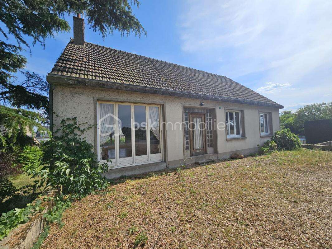 Opportunite unique: maison d'exception avec vue imprenable sur la loire - photo 6