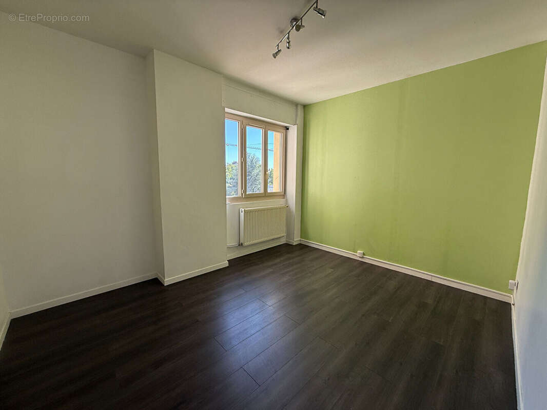 Appartement lumineux de 71 m² - Proche gare et centre-ville - photo 8