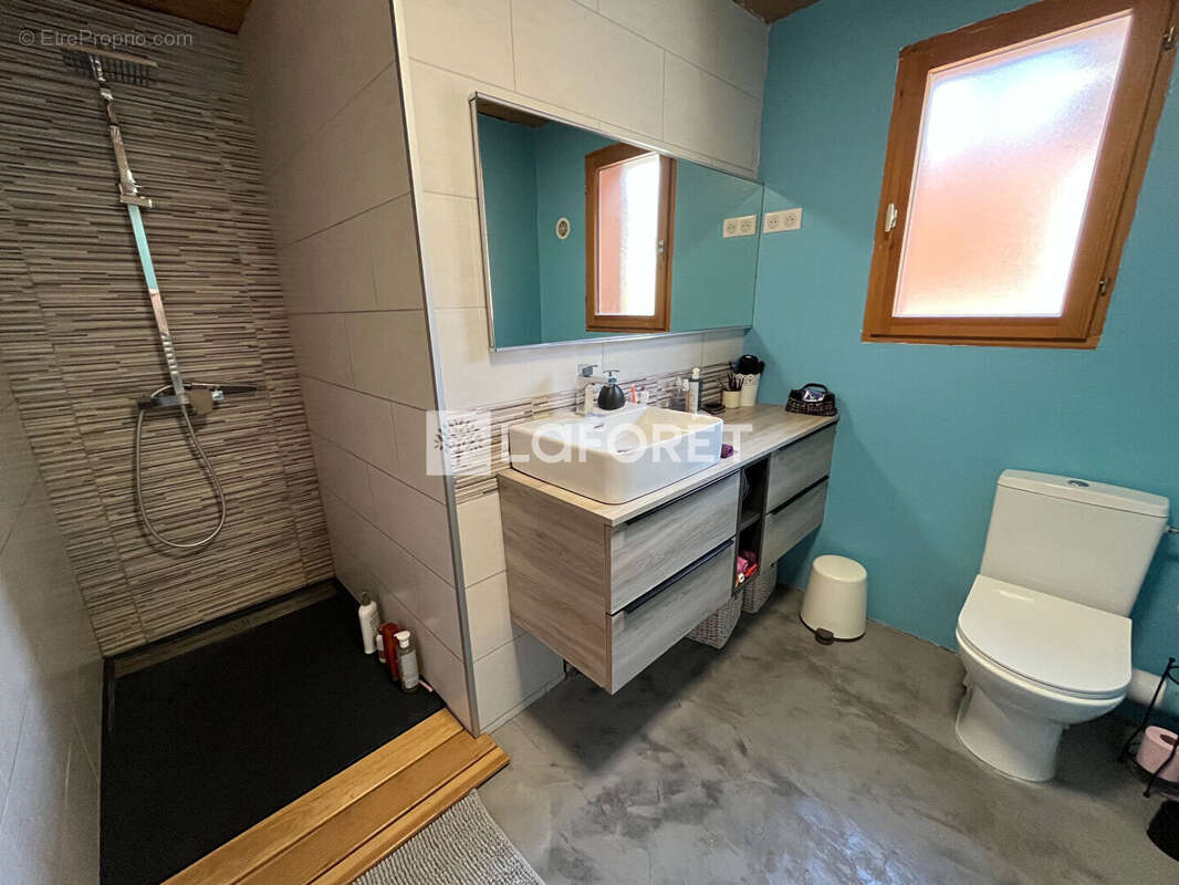73600 Hautecour Maison T5 de115m², garage, cave, terrasse et jardinet - photo 11