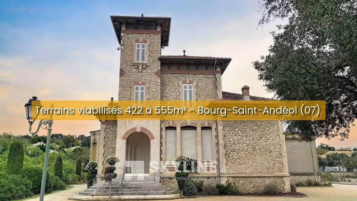 Terrain à BOURG-SAINT-ANDEOL