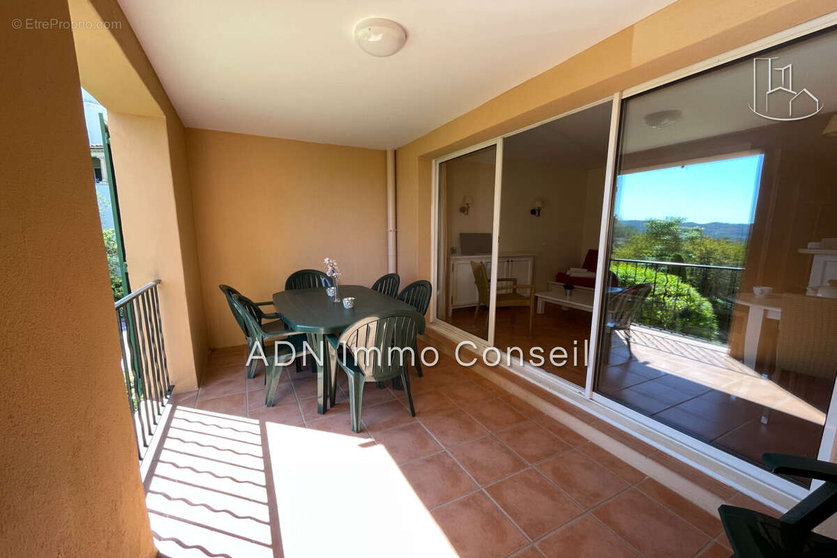 Appartement à MALLEMORT