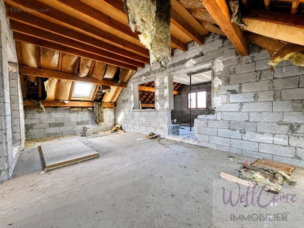 Appartement à GRESY-SUR-AIX