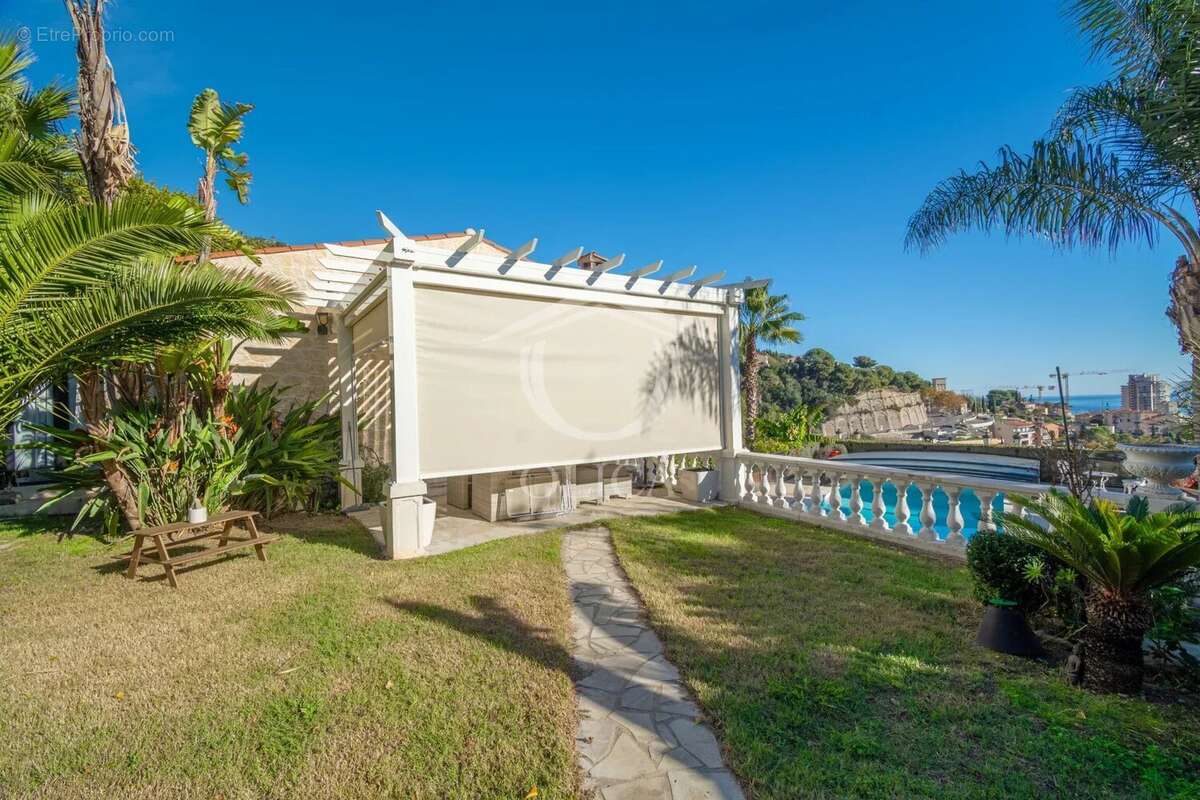 Maison à BEAUSOLEIL