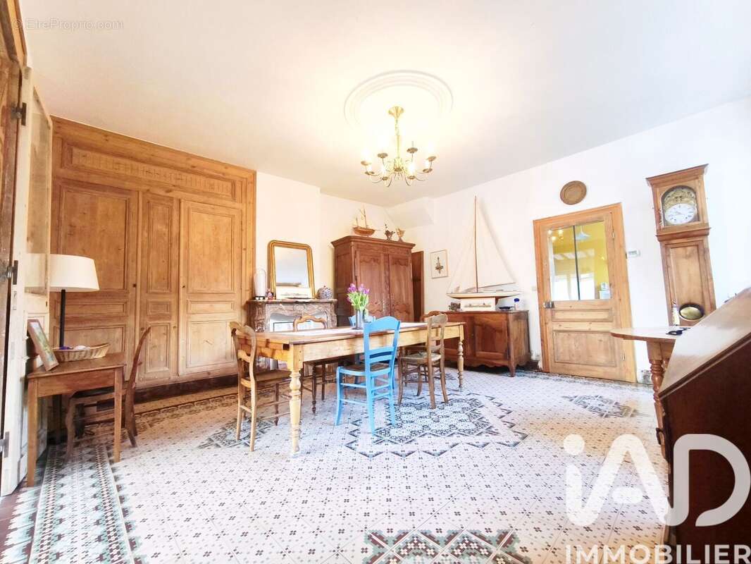 Photo 2 - Maison à SAINT-OMER