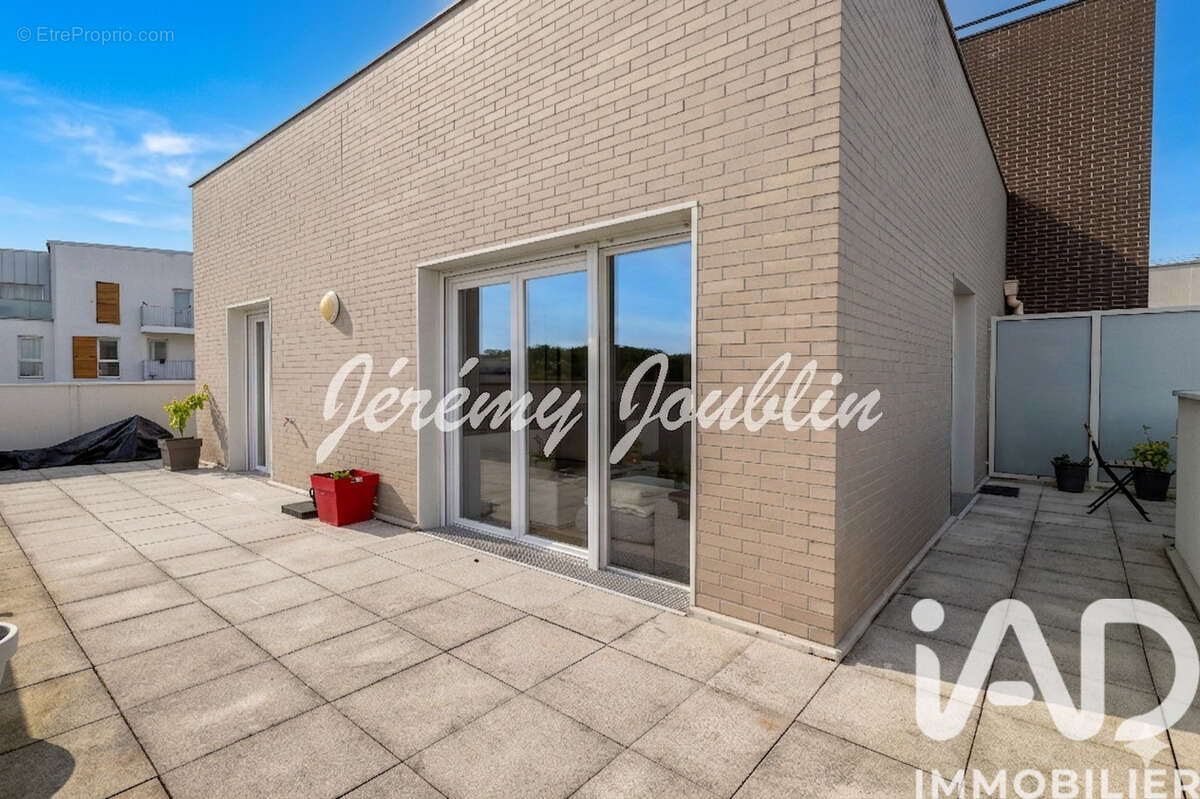 Photo 3 - Appartement à CERGY