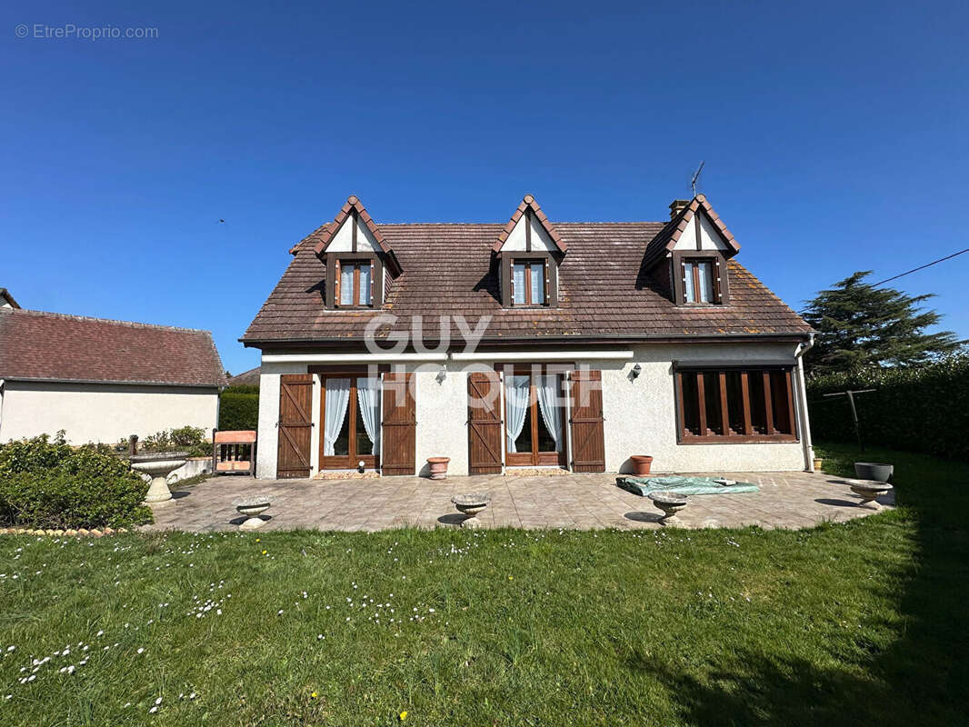 Maison à VERNEUIL-SUR-AVRE