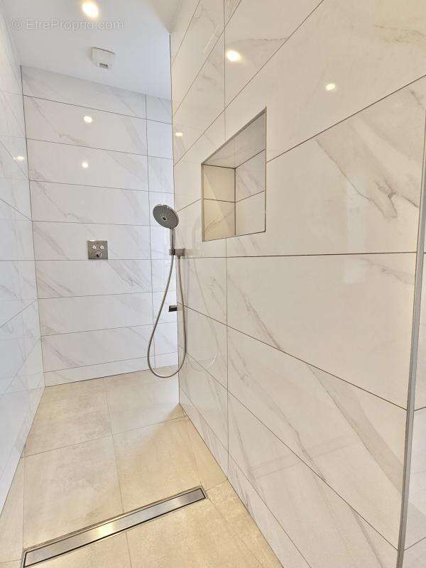 MAISON HAUT DE GAMME - 3 chambres - Jardin paysager - photo 13