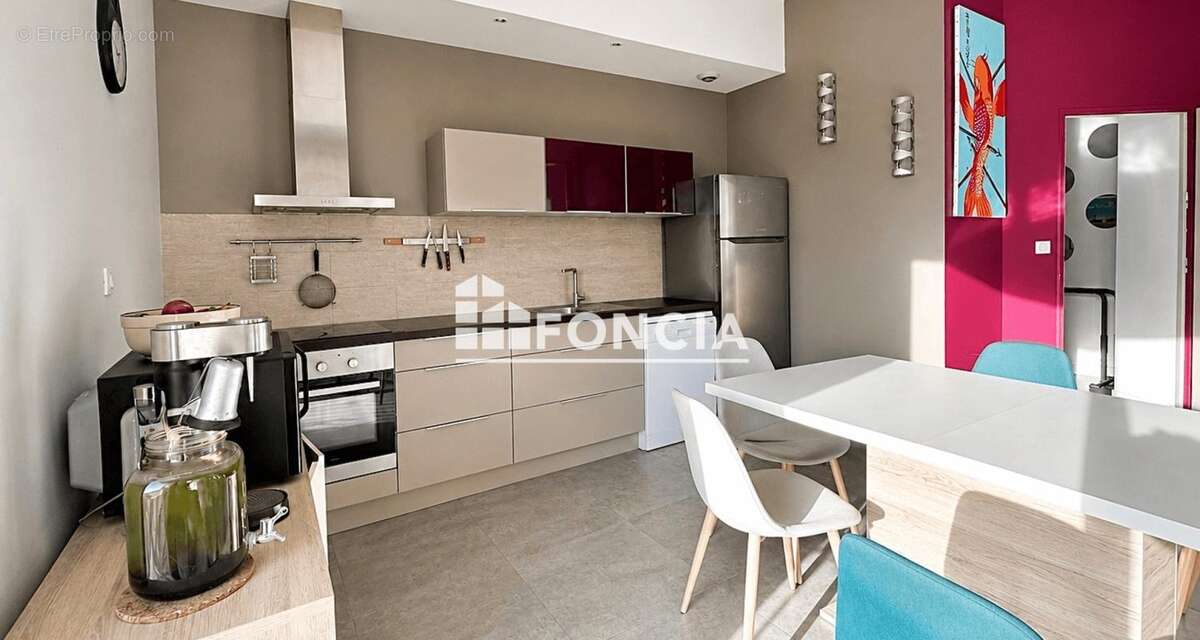 A vendre superbe duplex place de la comedie + stationnement + ascenseur + cave - photo 3
