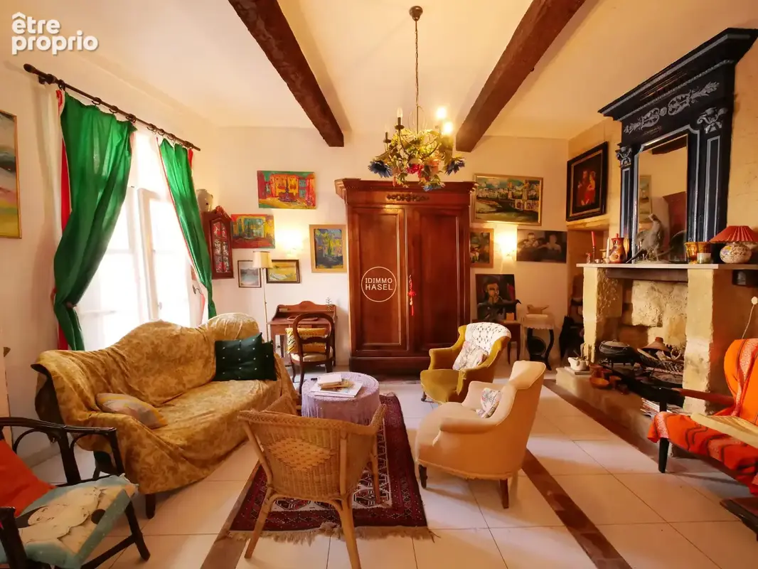 Pomérols, maison de caractère début 18ième avec pierre de taille, grandes cheminées et belle hauteur sous plaf - photo 4