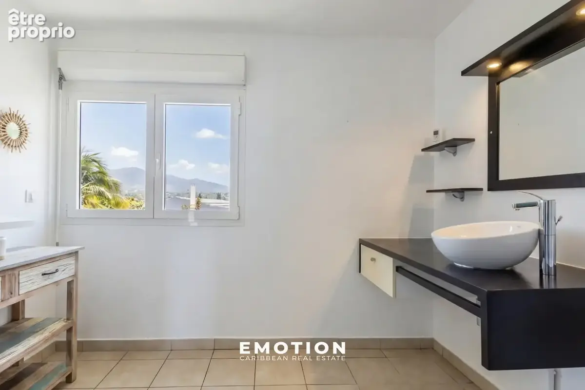 Duplex 3 chambres 148 m2 vue mer, PETIT-BOURG - photo 9