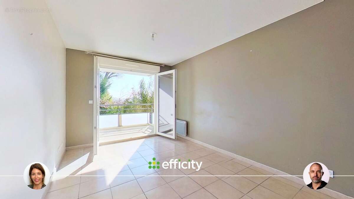 Appartement à PONTCHARRA-SUR-TURDINE