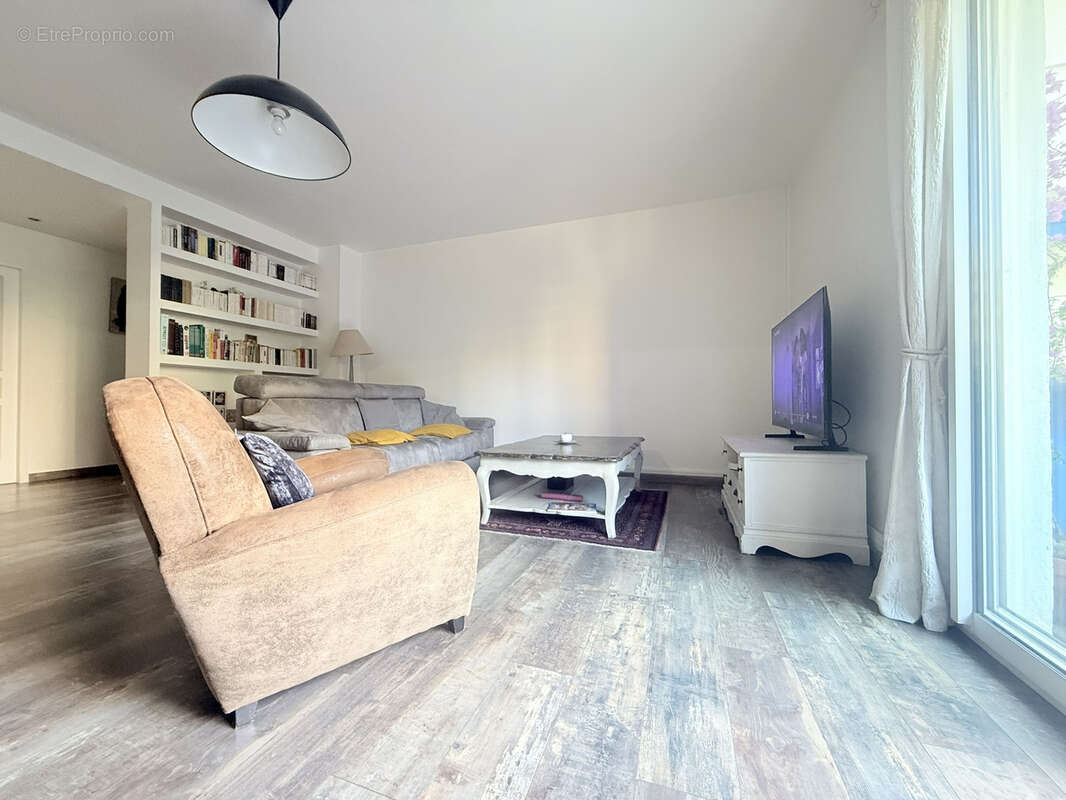 Appartement idéalement situé à l'Aguillon - photo 3