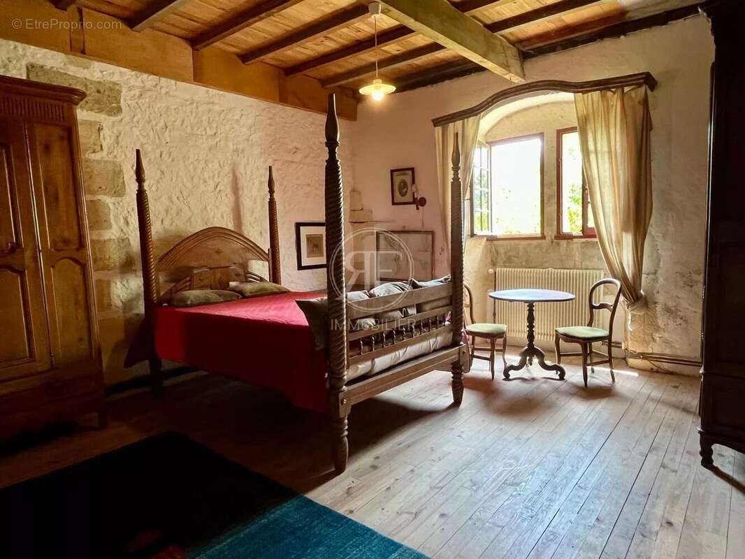 Maison à LA LANDE-DE-FRONSAC