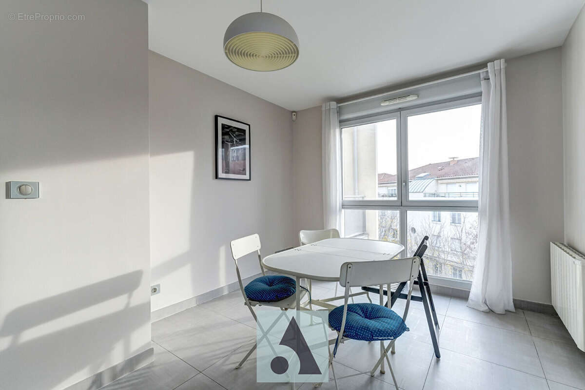 Appartement à LYON-8E