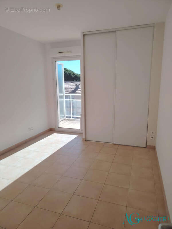 Appartement à HYERES