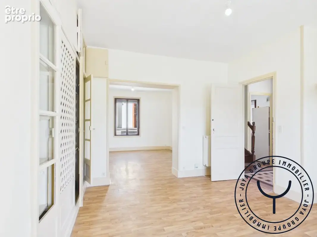 Maison 5 pièces 120 m² à vendre à Romilly-Sur-Seine (10100) - photo 9