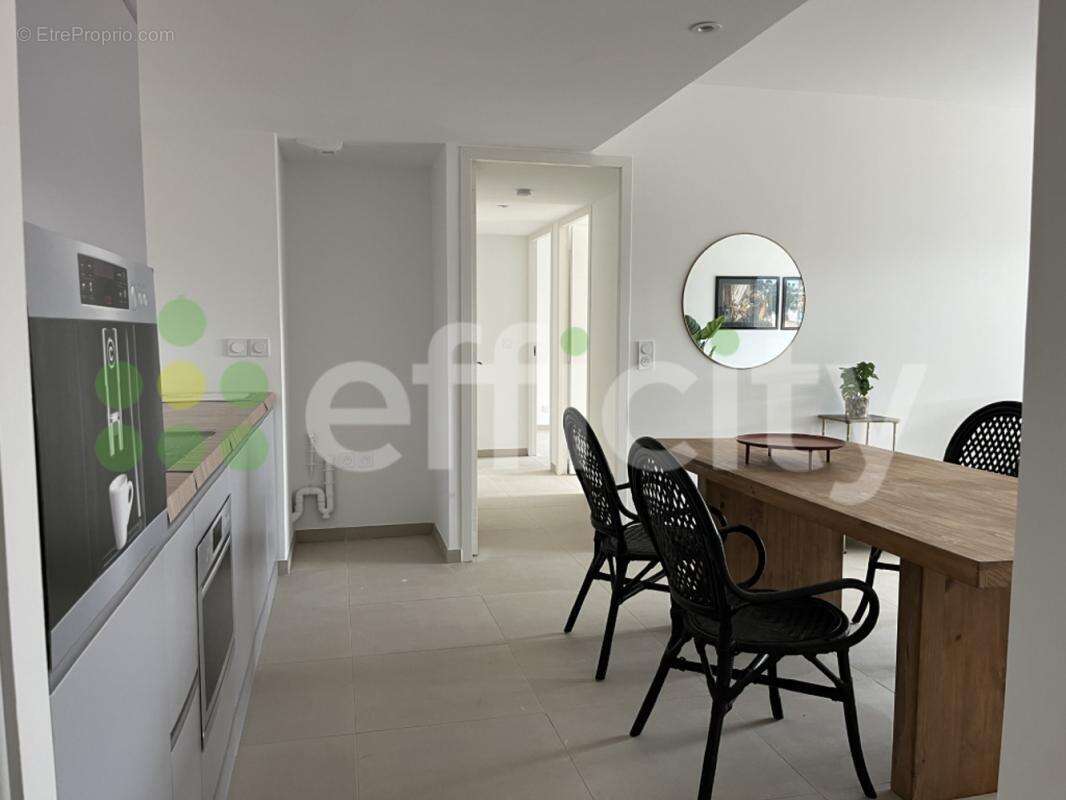 Appartement à AIX-EN-PROVENCE