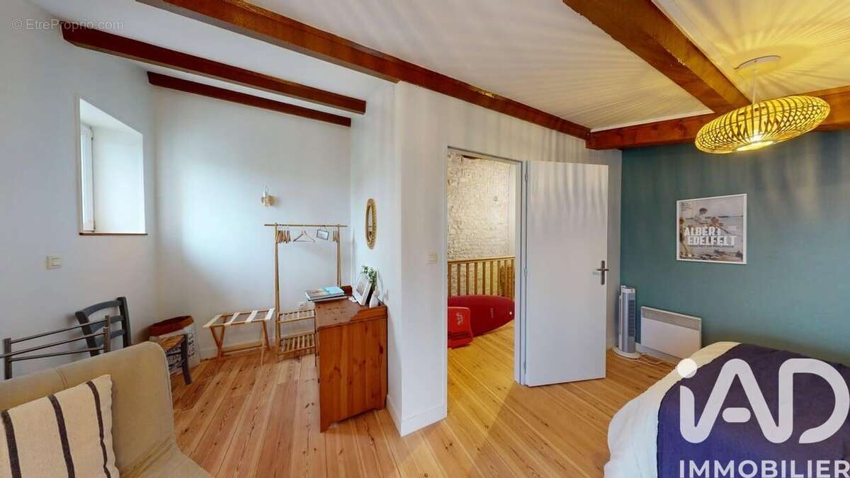 Photo 5 - Maison à SAINTE-SOULLE