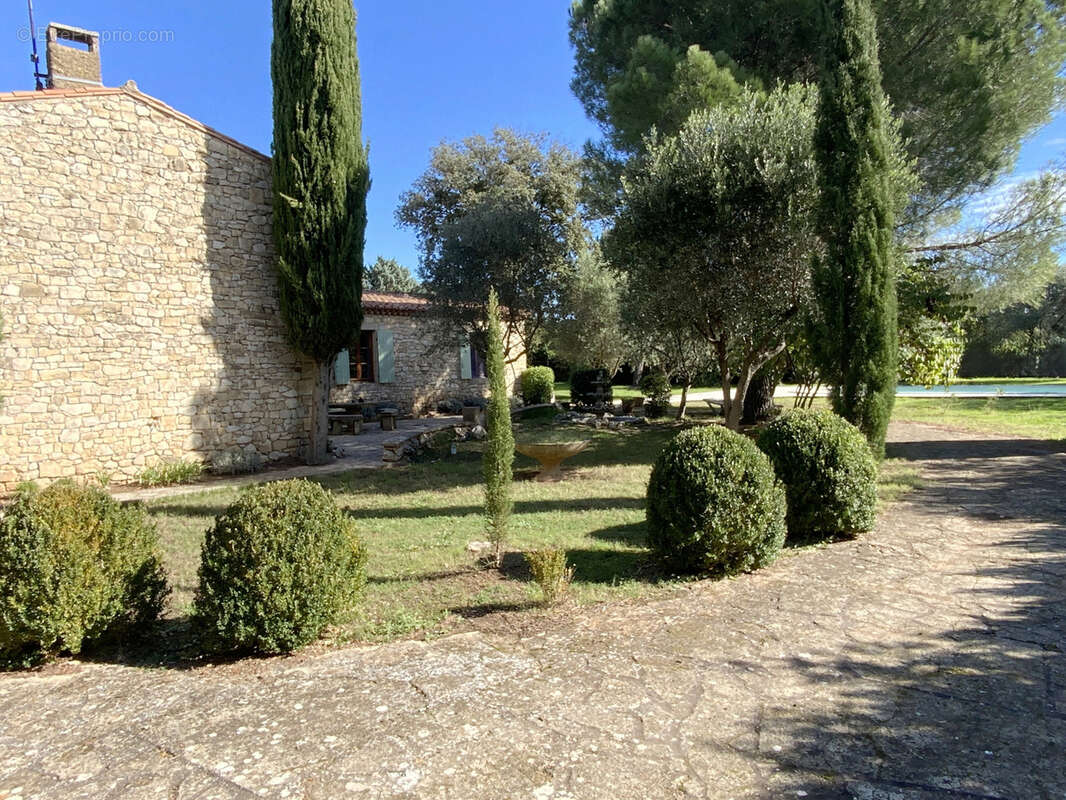 Maison à UZES