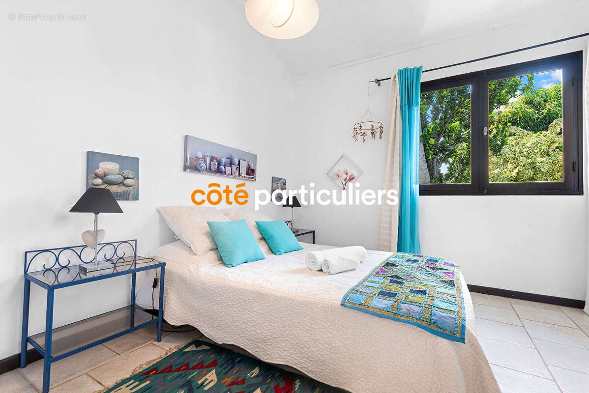 Maison à SAINT-PIERRE