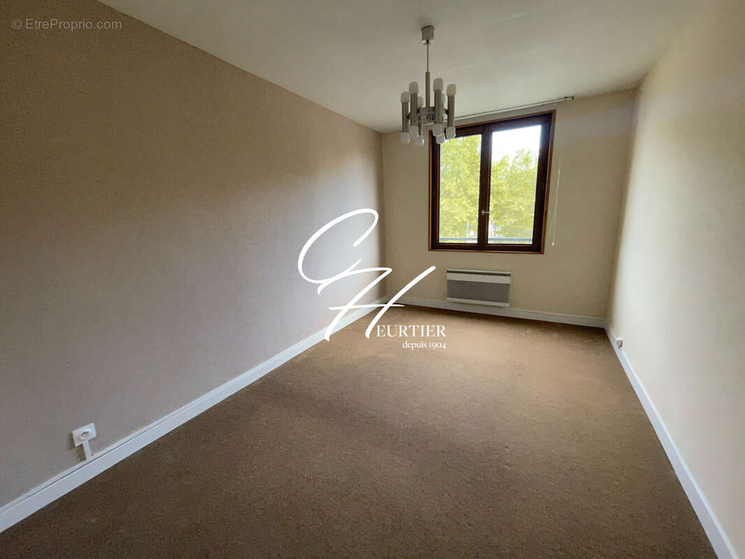 Appartement à ECHIROLLES