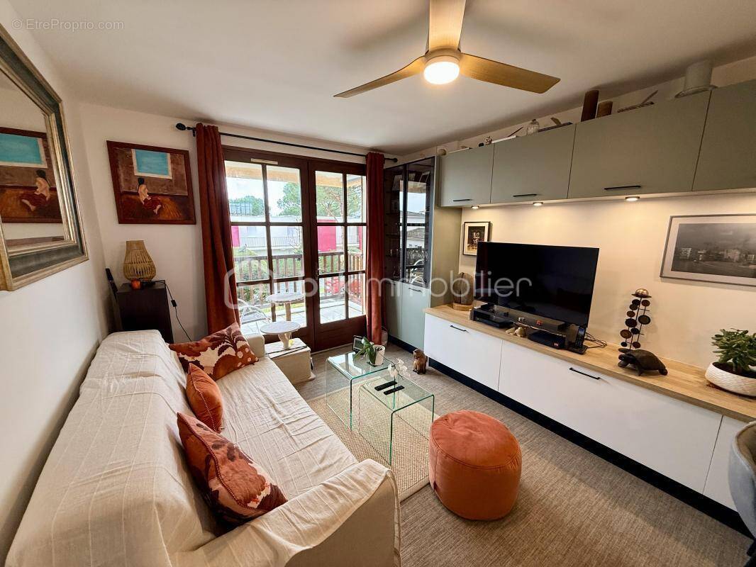 Appartement à VAUX-SUR-MER