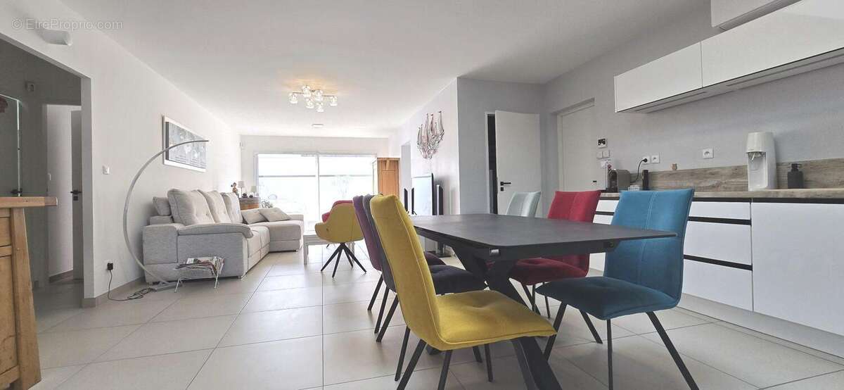 Maison à VAUX-SUR-MER