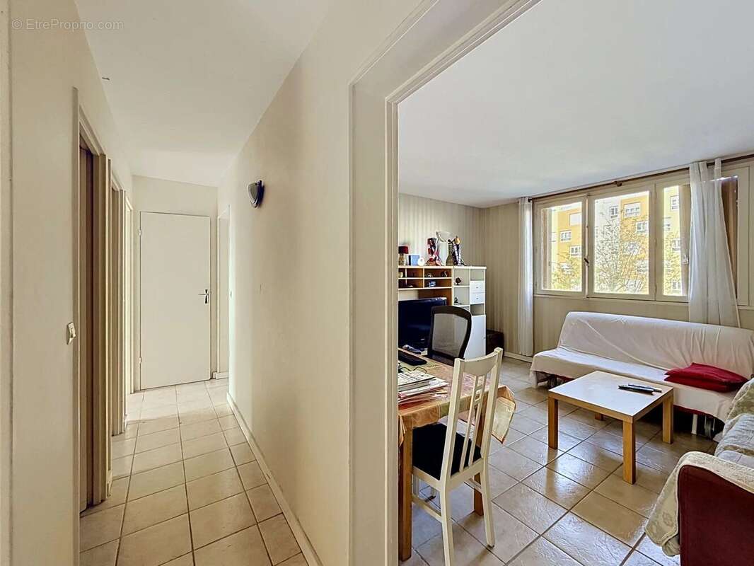 Appartement à VITRY-SUR-SEINE