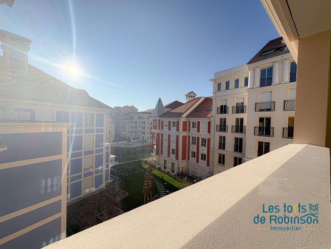 Appartement à LE PLESSIS-ROBINSON