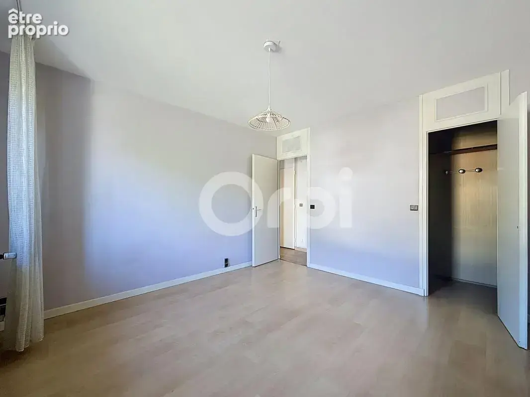 Appartement T4 + Garage À Vendre - photo 6