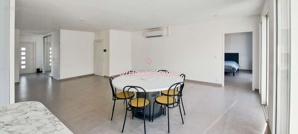 Maison à BRIE-COMTE-ROBERT