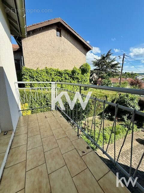 Maison 99 m² à Saint-Etienne  - photo 8