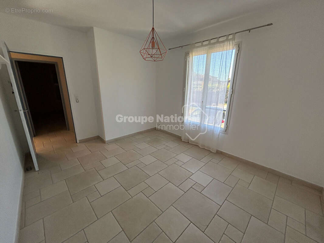 Maison à JONQUIERES