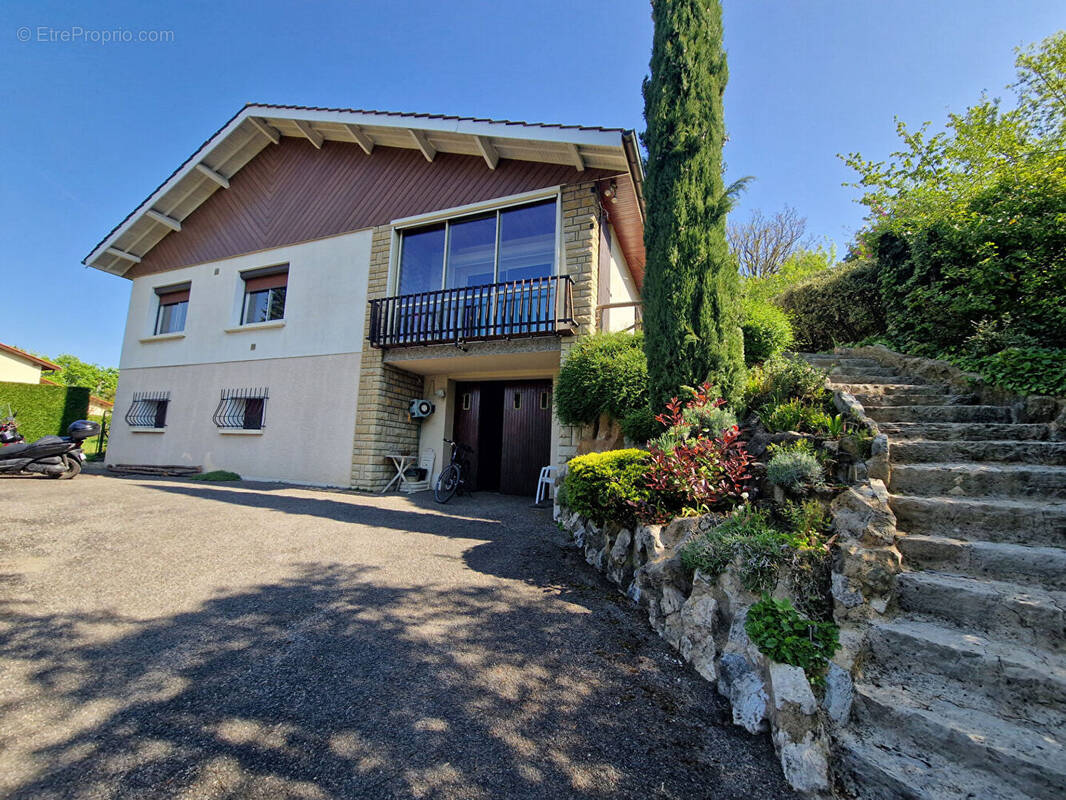 Maison à OULLINS
