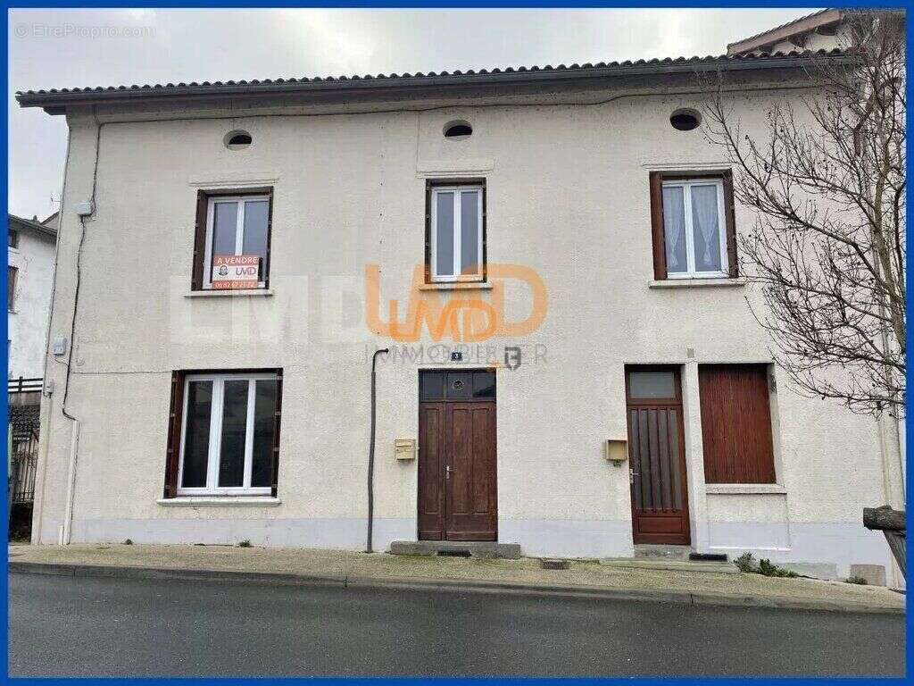 Aveyron: Immeuble ou maison de rapport deux appartements - photo 16