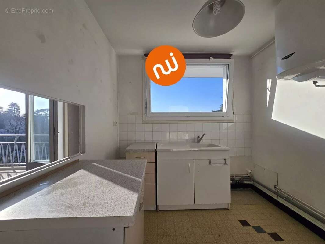 Appartement à TASSIN-LA-DEMI-LUNE
