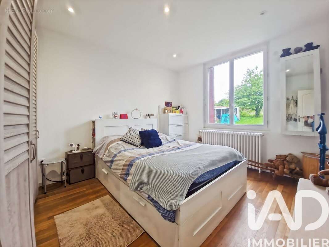 Photo 6 - Maison à JOIGNY