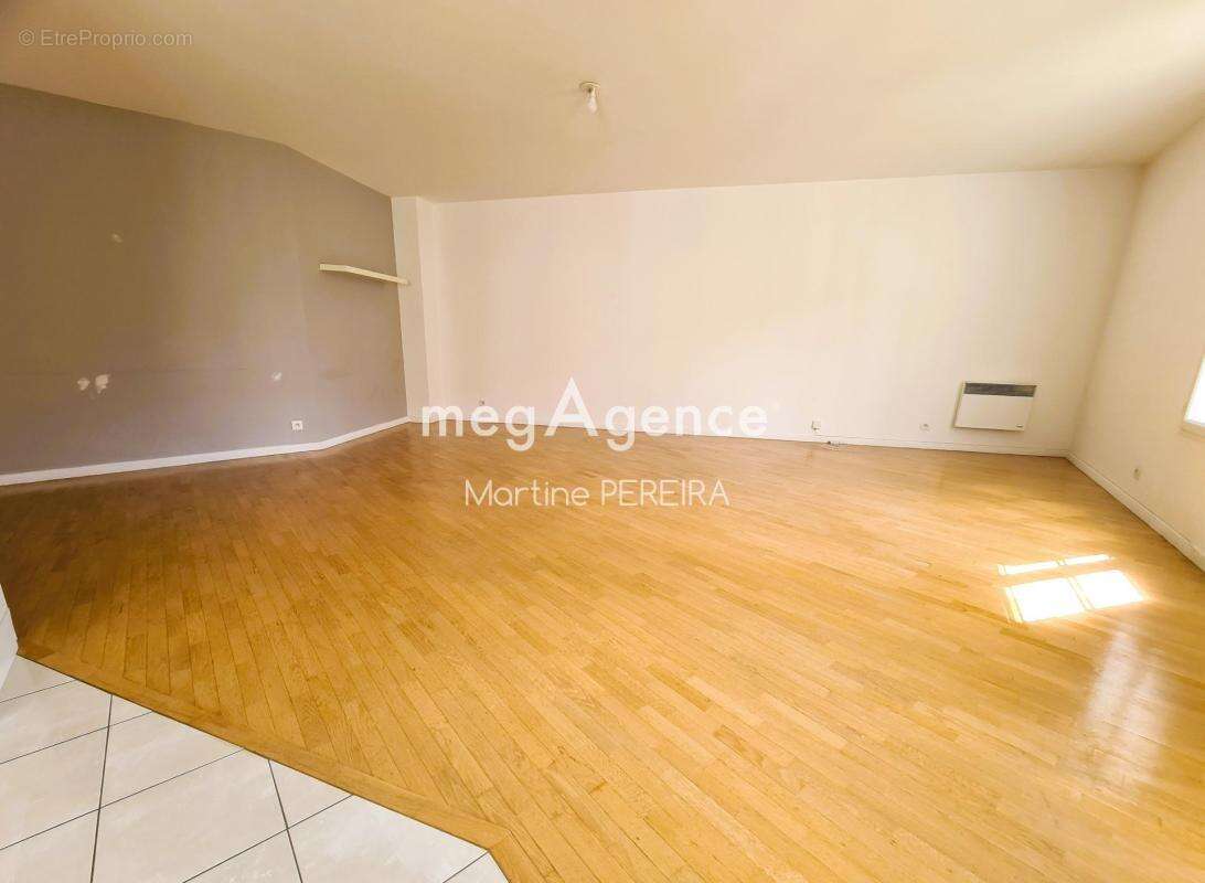 Appartement à MANTES-LA-JOLIE