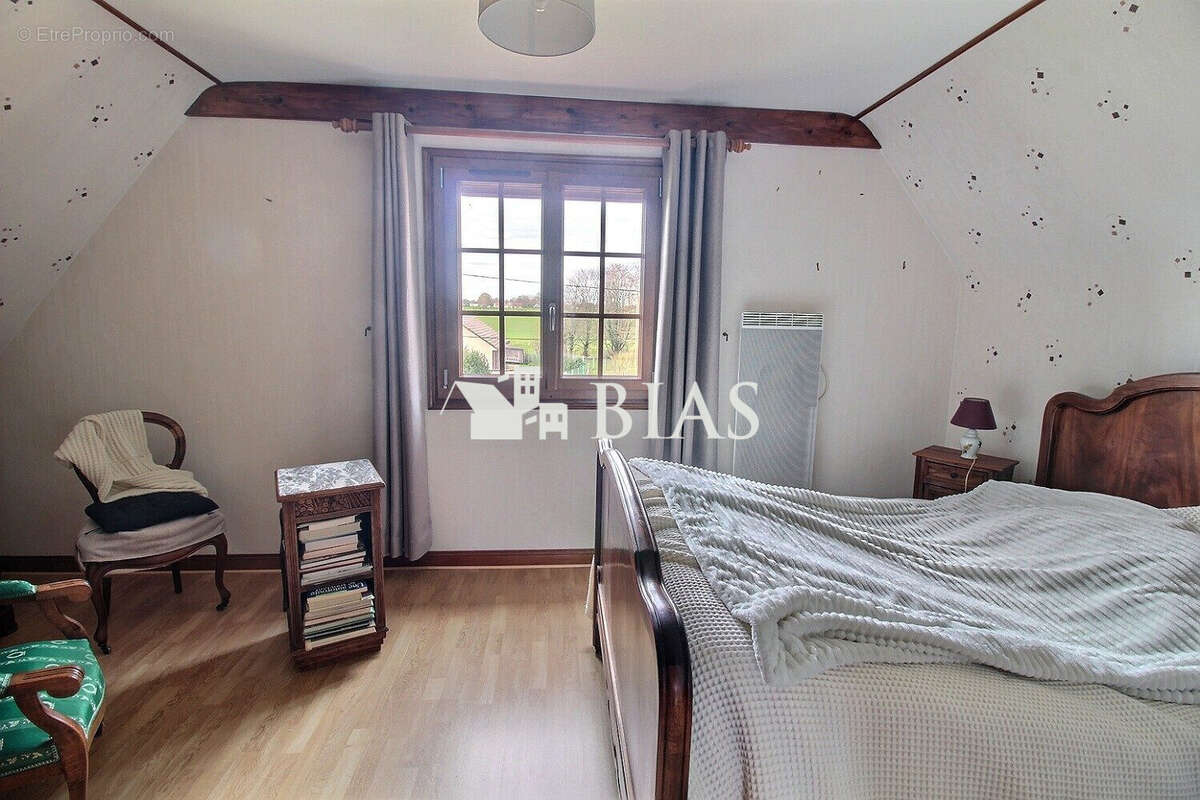 Maison à BOURG-ACHARD