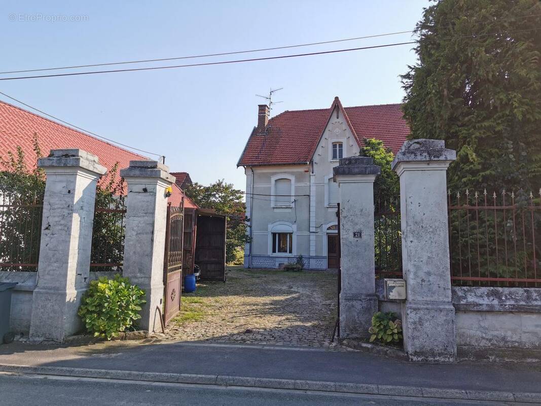 Maison à SAILLY-EN-OSTREVENT