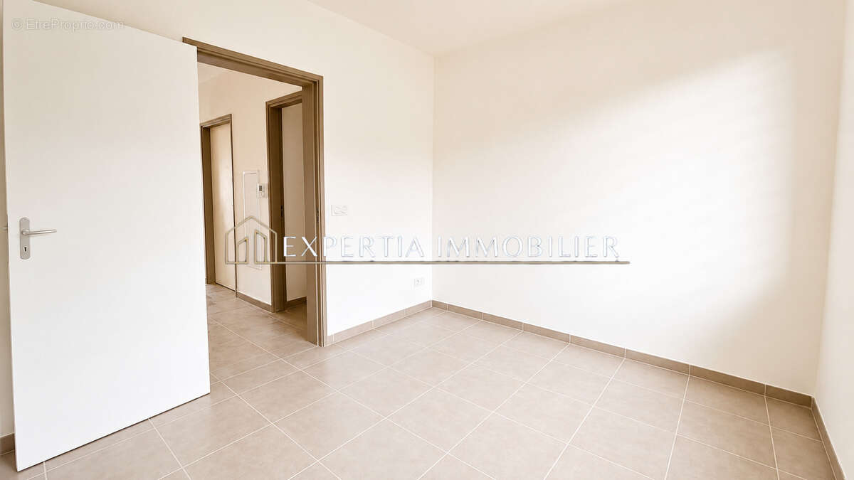 Appartement T4 avec jardin à vendre à Rémire-Montjoly   Route des Plages - photo 10