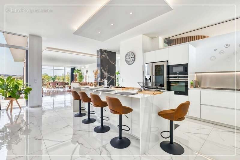 Maison à SAINT-MARTIN-DE-BOSCHERVILLE