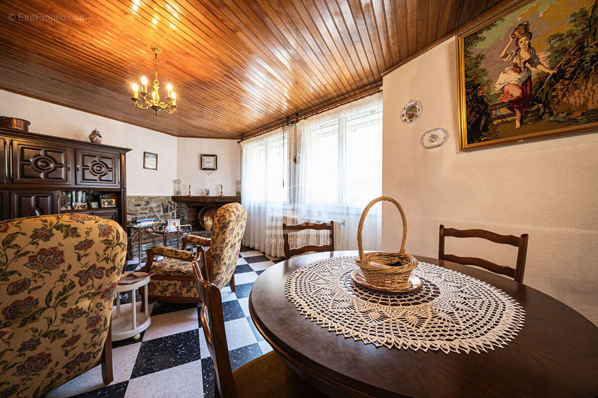 Maison à MILLAS