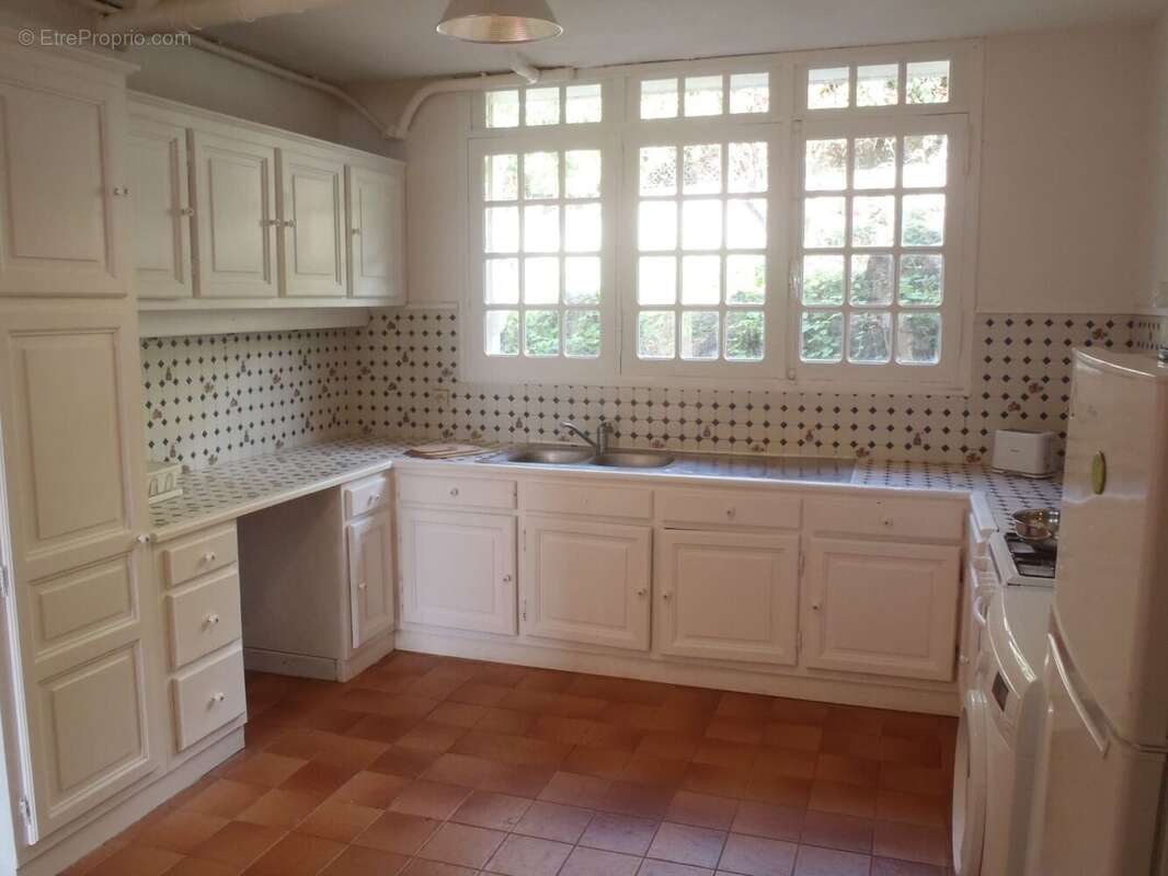 Maison à POINTE-NOIRE