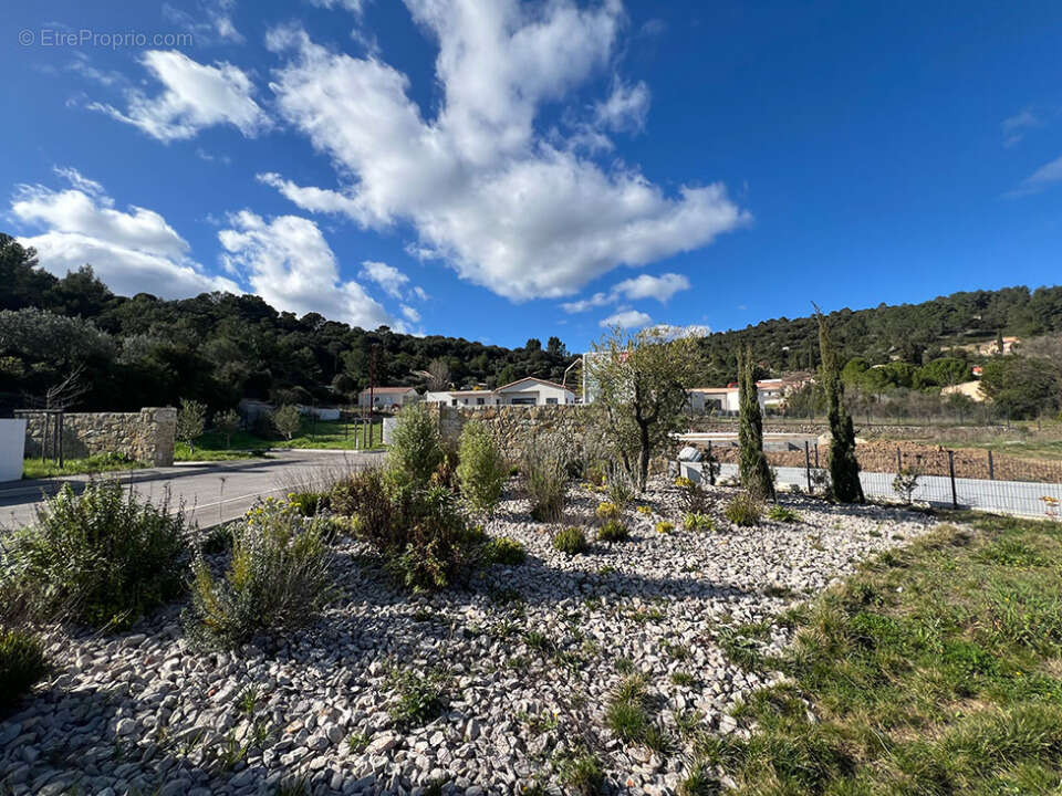 Terrain à CLERMONT-L'HERAULT