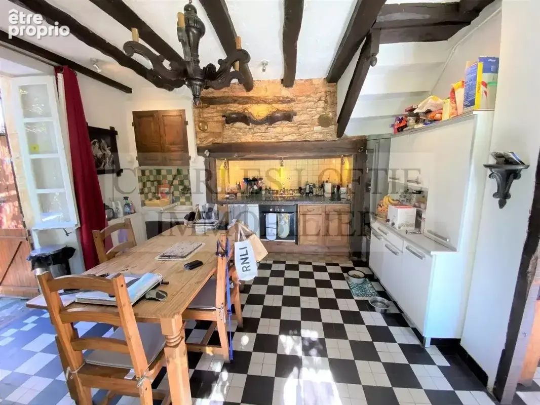  Très jolie maison en pierre avec grange aménagée et beau jardin - photo 7