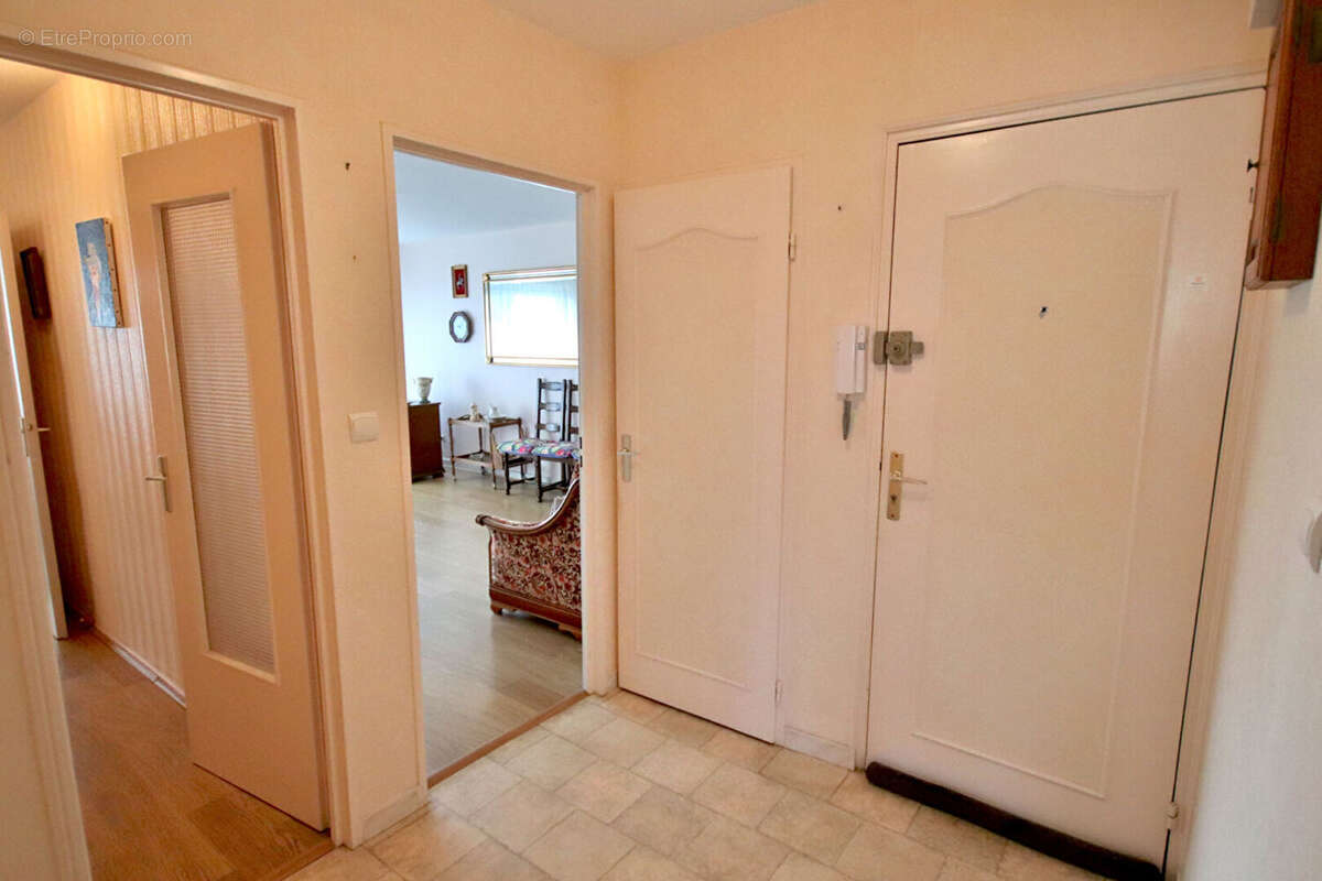 Appartement à MOULINS