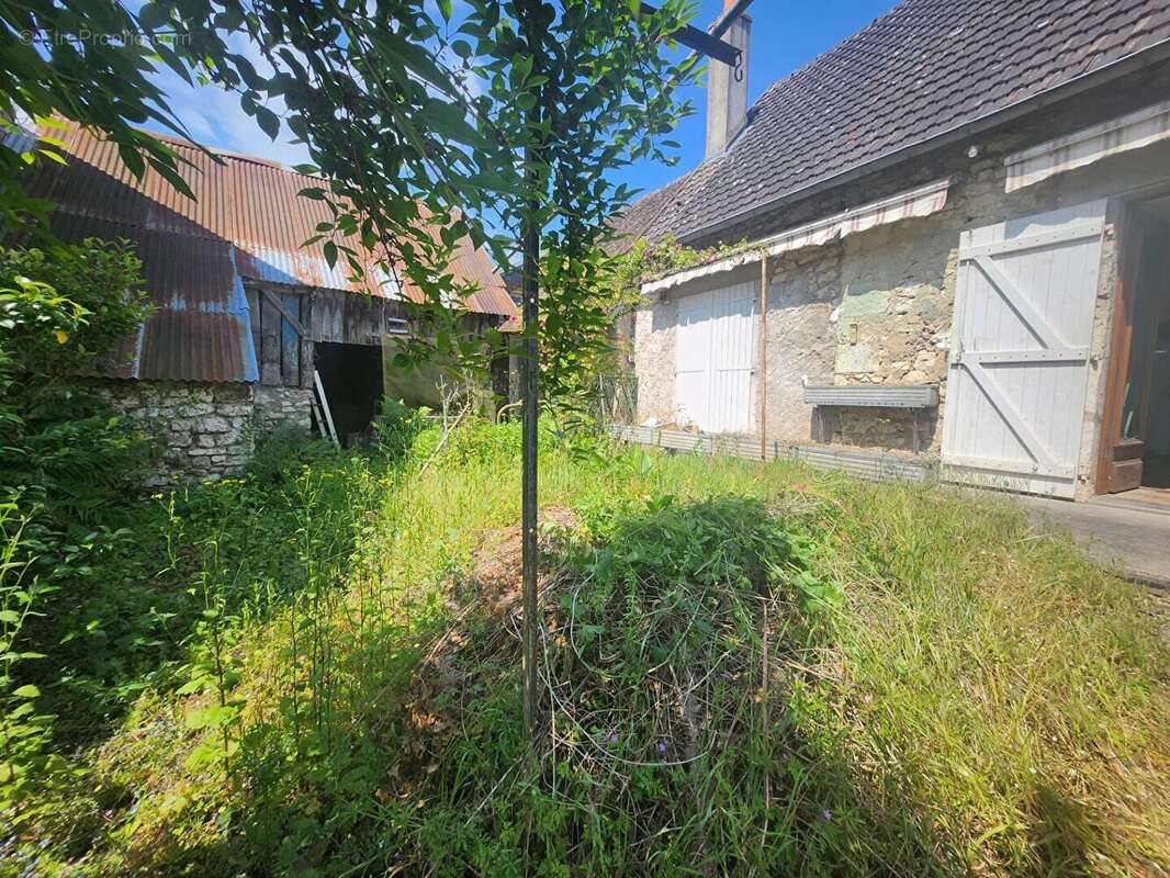 Maison Chailles 4 pièce(s) 82.90 m2 - photo 2