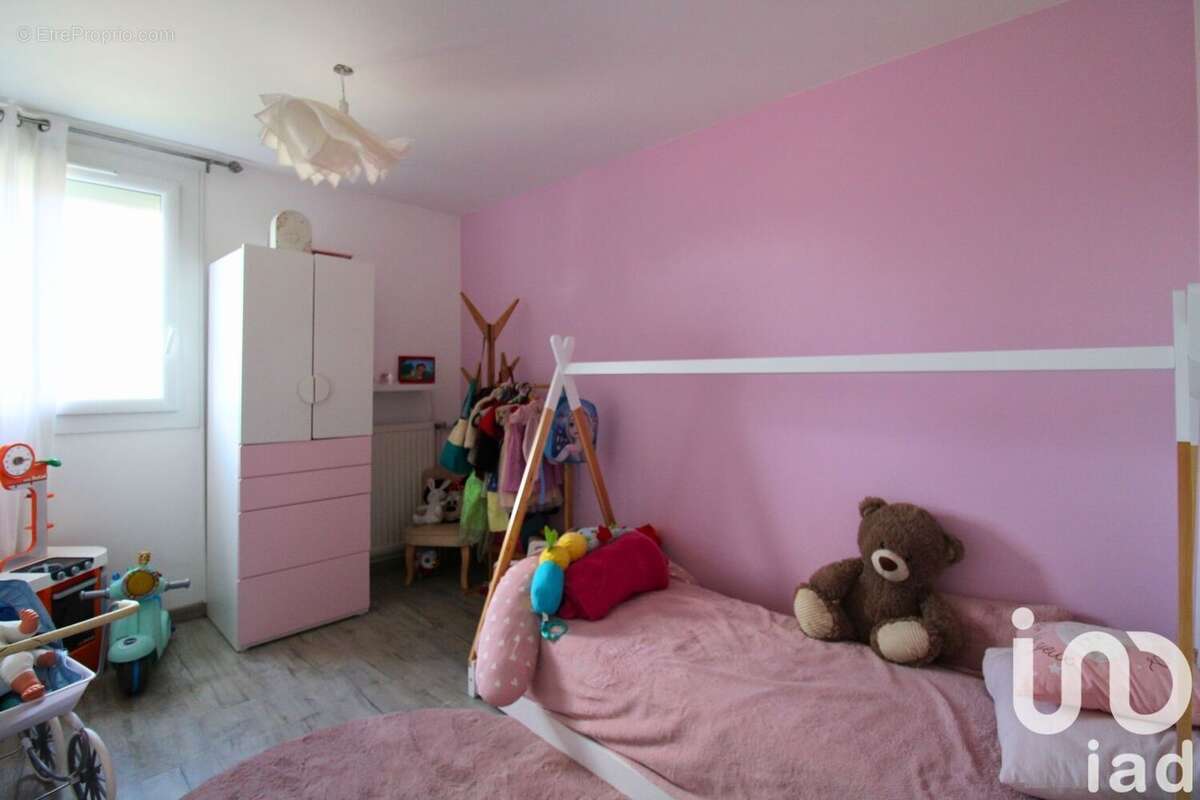 Photo 7 - Appartement à SAINT-ETIENNE-DU-ROUVRAY